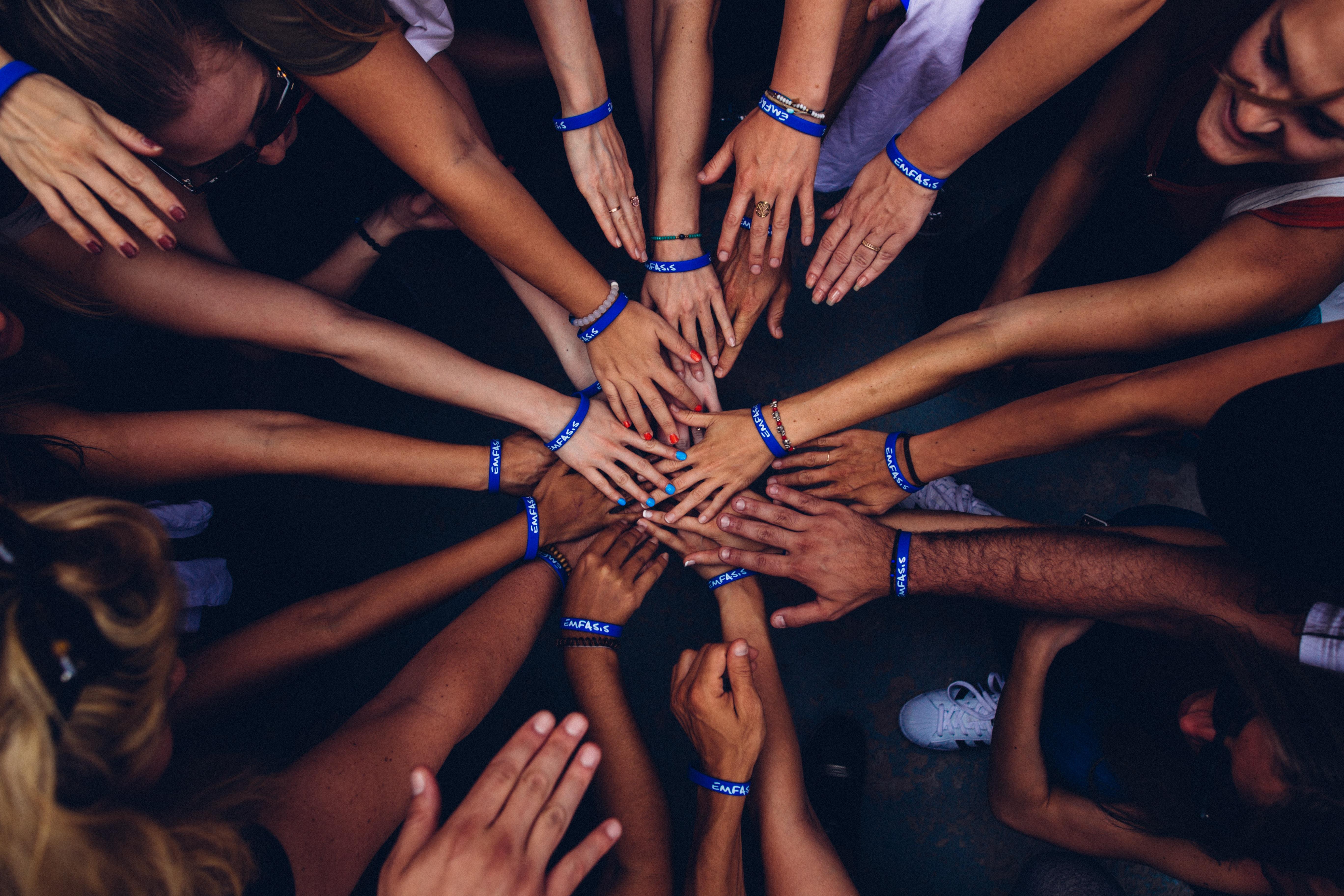 GRUPO DE CRECIMIENTO PERSONAL - AYÚDATE A TI MISM@