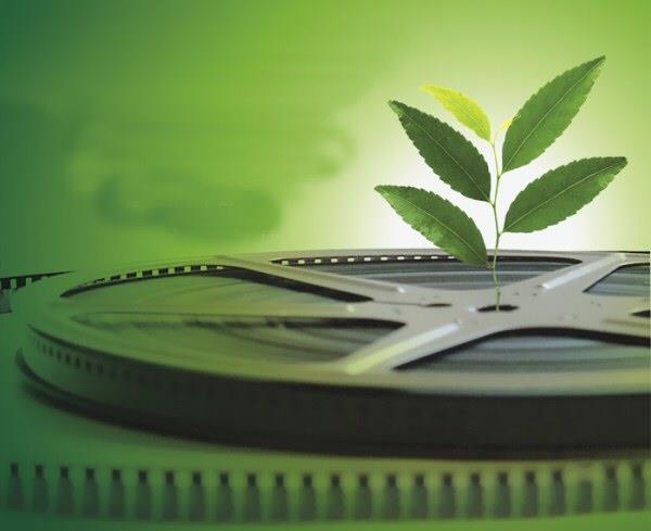 Cine forum consciente - Un monstruo viene a verme