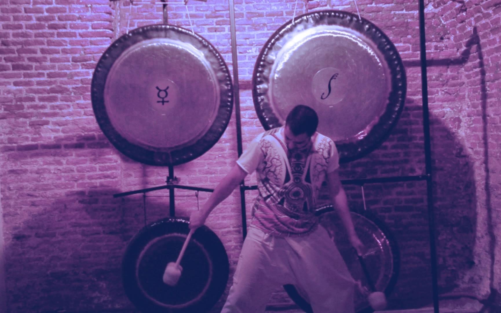 Siesta Gong