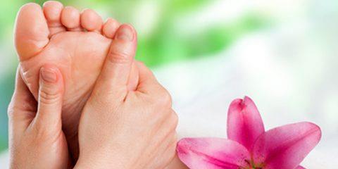 REFLEXOLOGIA HOLISTICA:  La Conexión álmica a través de los pies
