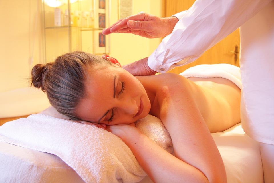 SESIÓN: 60 MIN DE MASAJE RELAJANTE POR SOLO 25€