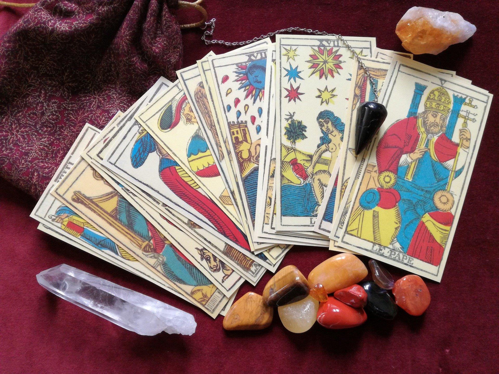 LECTURAS DE TAROT